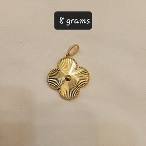 Clover Design Pendant 18k Saudi (real gold) Yellow Gold